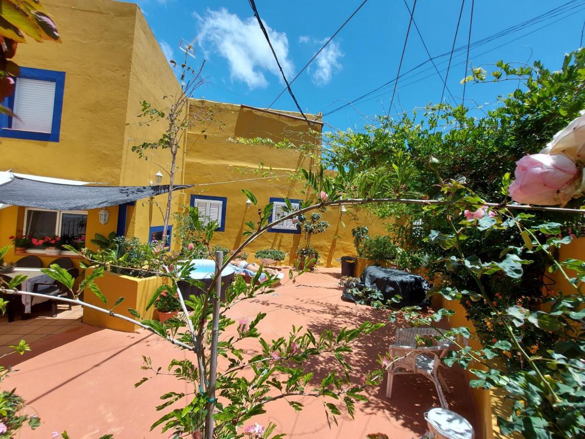 Casa Maestro Lelo - Acogedora Casa Rural Canaria Con Patios Y Jardines De Flores Las Palmas de Gran Canaria Exterior foto