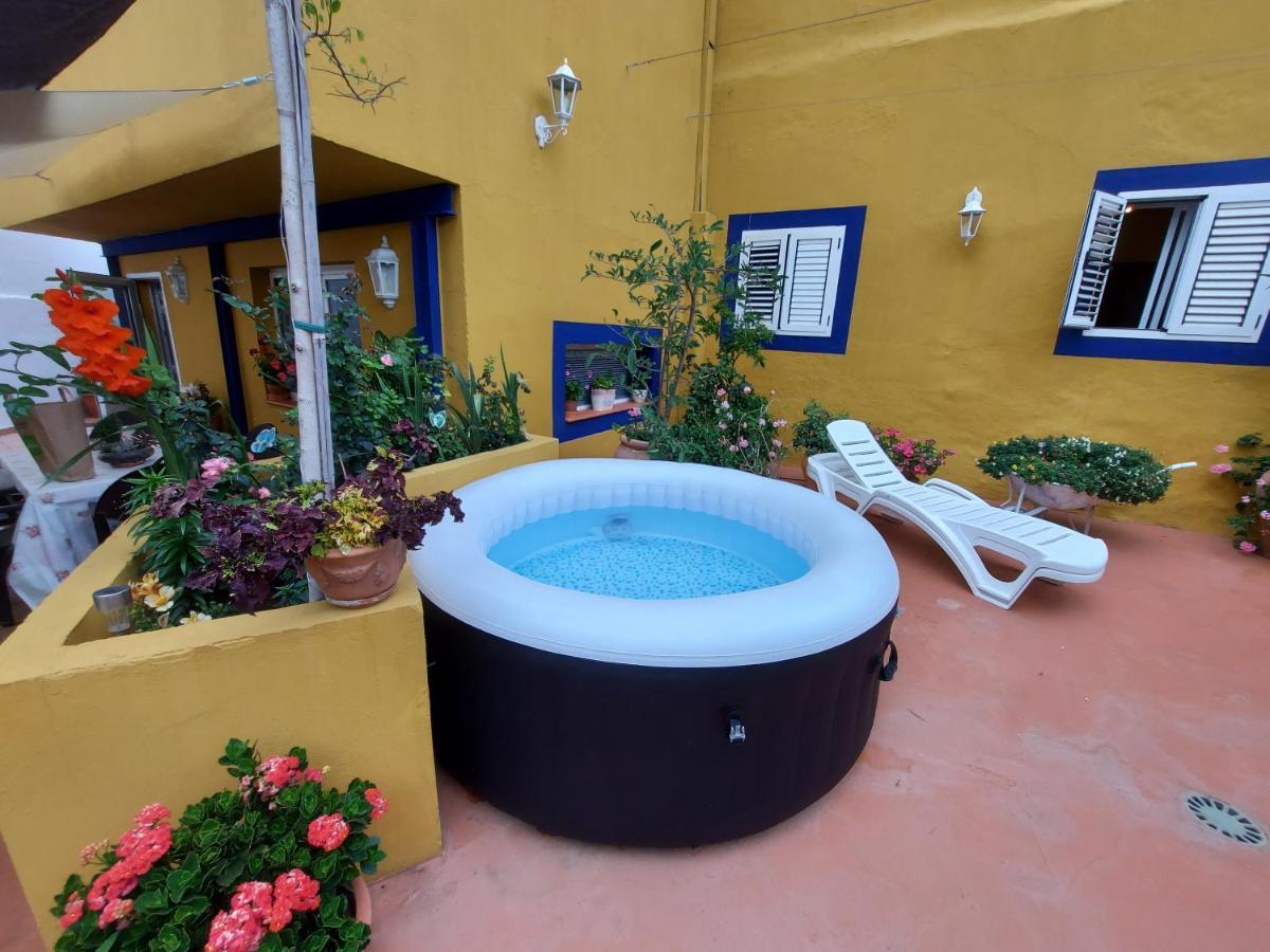 Casa Maestro Lelo - Acogedora Casa Rural Canaria Con Patios Y Jardines De Flores Las Palmas de Gran Canaria Exterior foto